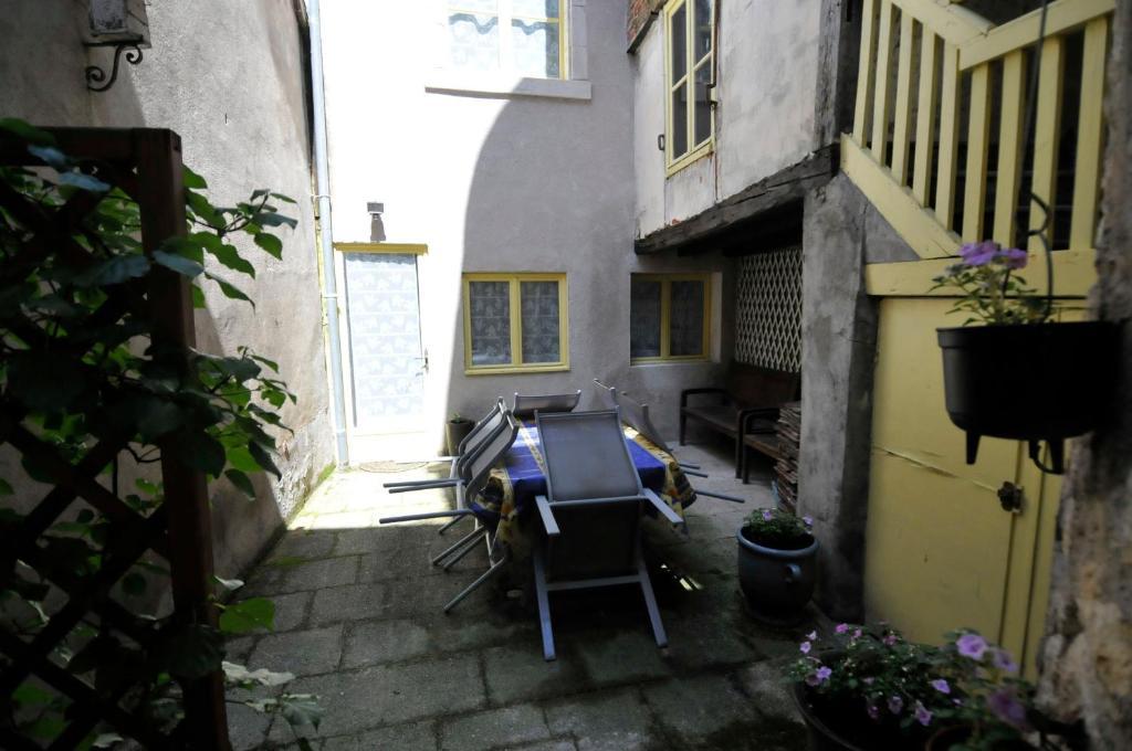 Le Passage Apartment La Charite-sur-Loire Exterior photo